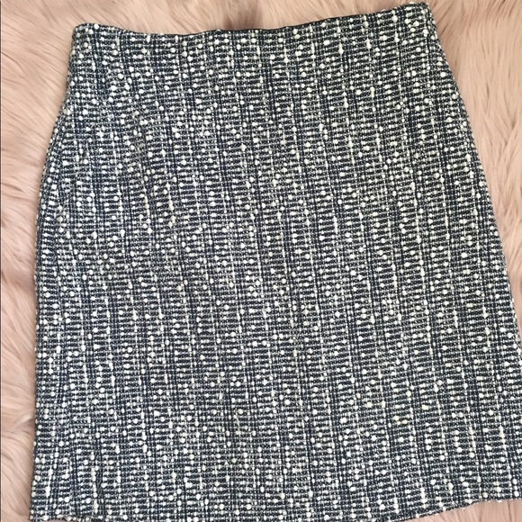 Ann Taylor Dresses & Skirts - Ann Taylor skirt